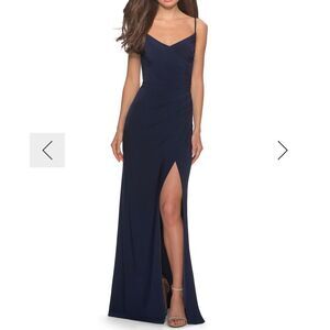 La femme Nwot navy side ruched slit floor length trumpet gown